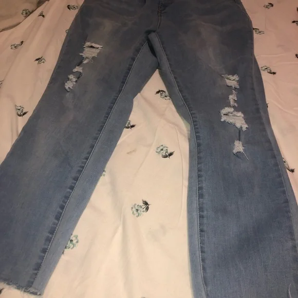 Jeans - Picture 6 of 7